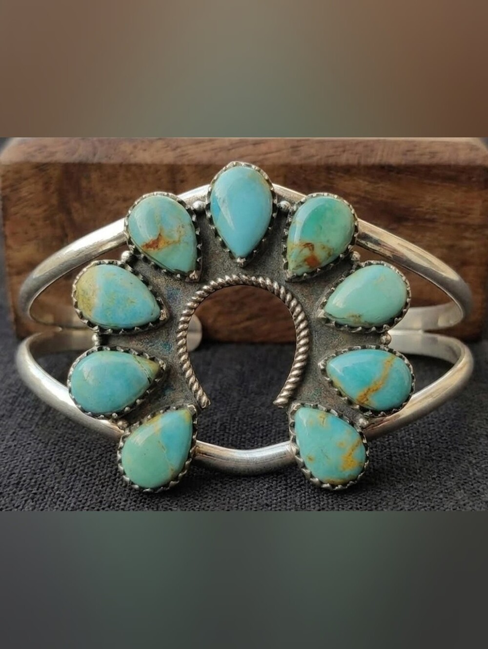 KingmanTurquoise 925 Sterling Teardrop Cluster Cuff Bracelet - Sterling Style - Picture 4 of 4